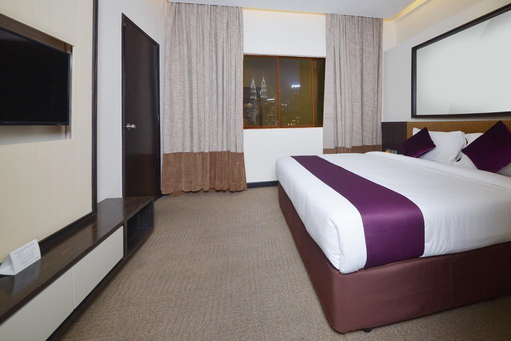 Q Hotel Kuala Lumpur Oda fotoğraf